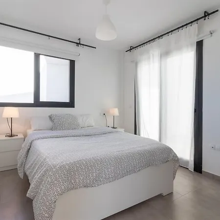 Flatguest Cotillomar Sea View Penthouse